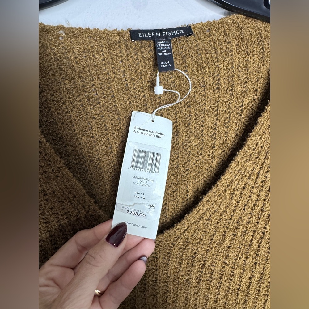 NWT EILEEN FISHER Organic-Cotton Fluff V-Neck
Sweater Sz L - Picture 5 of 6